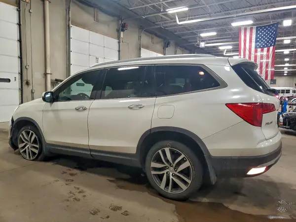 5FNYF6H00GB107084 2016 HONDA PILOT - Image 2