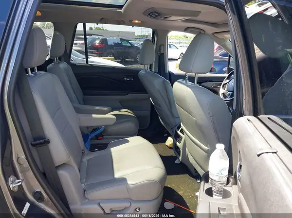 5FNYF6H00GB110731 2016 HONDA PILOT - Image 8