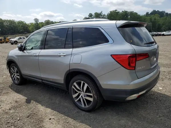 5FNYF6H00HB010047 2017 HONDA PILOT - Image 2