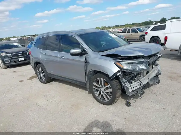 5FNYF6H00HB010050 2017 HONDA PILOT - Image 1