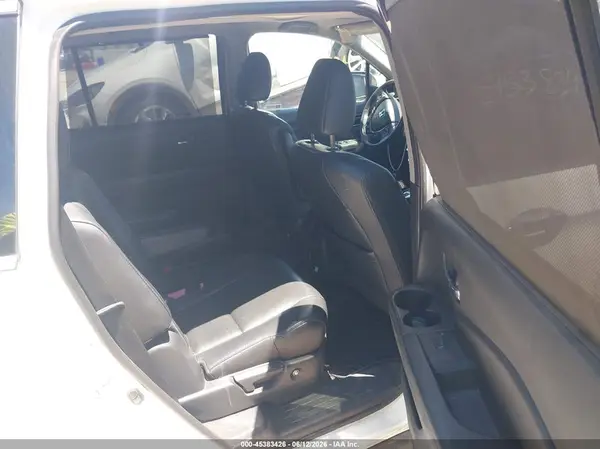 5FNYF6H00HB027351 2017 HONDA PILOT - Image 8