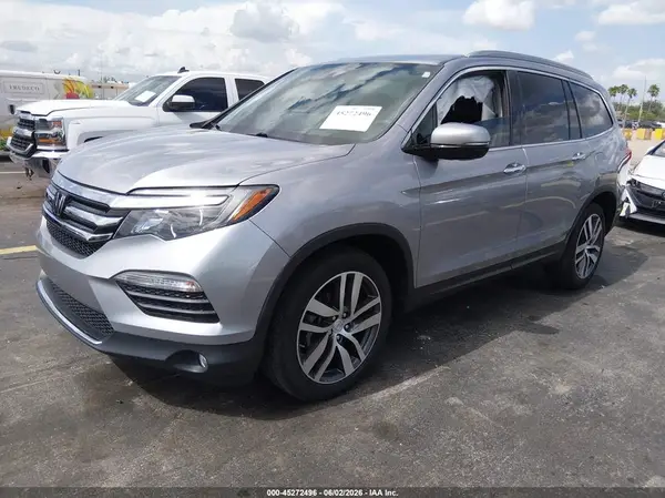 5FNYF6H00HB047261 2017 HONDA PILOT - Image 2