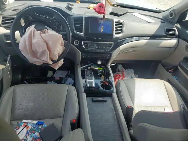 5FNYF6H00HB049138 2017 HONDA PILOT - Image 8