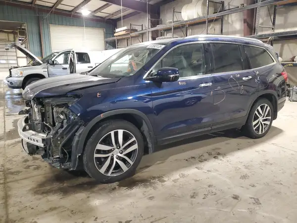 5FNYF6H00HB092216 2017 HONDA PILOT - Image 1