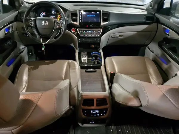 5FNYF6H00HB092216 2017 HONDA PILOT - Image 8