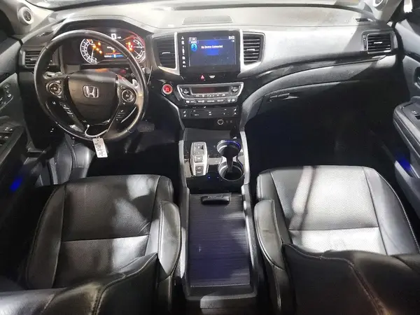 5FNYF6H00HB096072 2017 HONDA PILOT - Image 8
