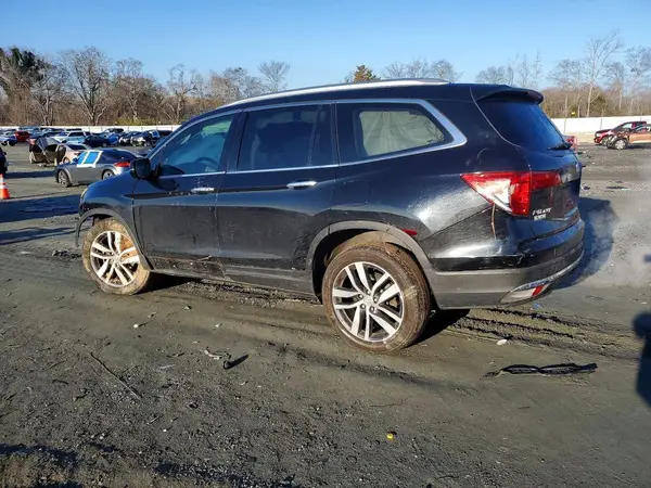 5FNYF6H00JB021104 2018 HONDA PILOT - Image 2