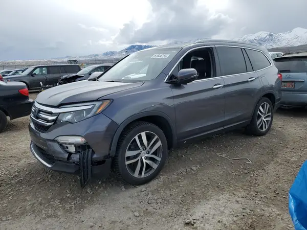 5FNYF6H00JB030806 2018 HONDA PILOT - Image 1