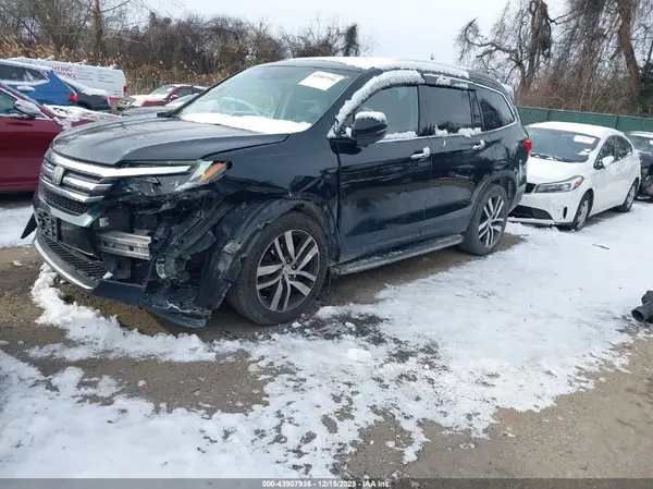 5FNYF6H00JB043247 2018 HONDA PILOT - Image 2