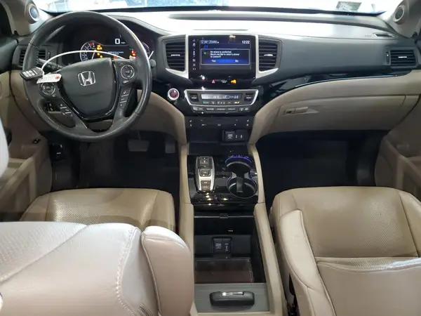 5FNYF6H00JB062235 2018 HONDA PILOT - Image 8