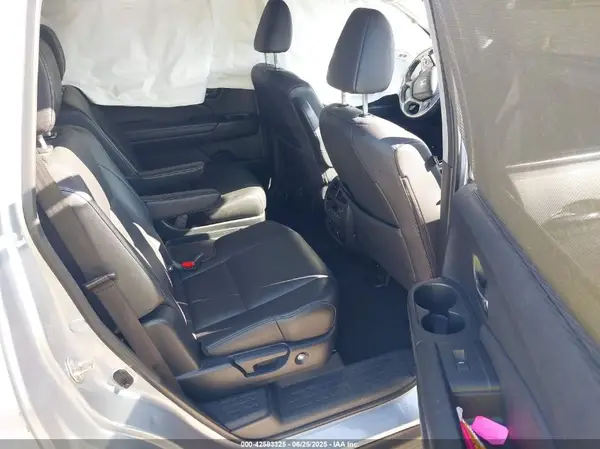 5FNYF6H00KB001016 2019 HONDA PILOT - Image 8