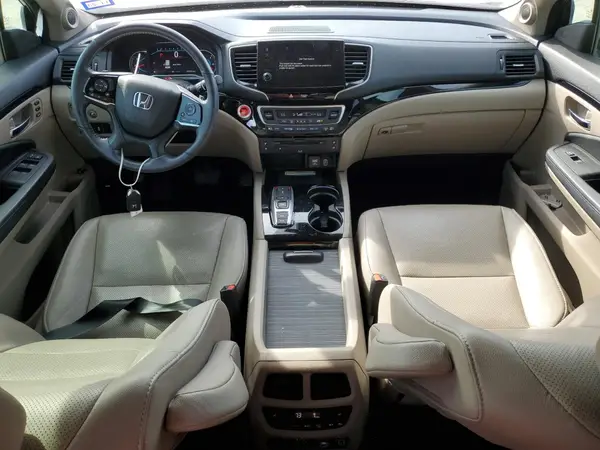 5FNYF6H00KB002828 2019 HONDA PILOT - Image 8