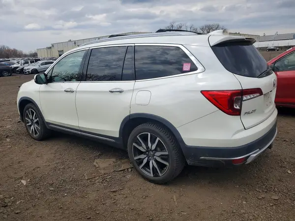 5FNYF6H00KB009388 2019 HONDA PILOT - Image 2