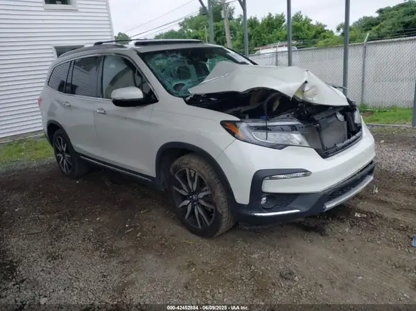 5FNYF6H00KB015935 2019 HONDA PILOT - Image 1