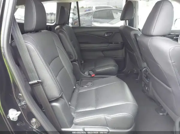 5FNYF6H00MB085972 2021 HONDA PILOT - Image 8
