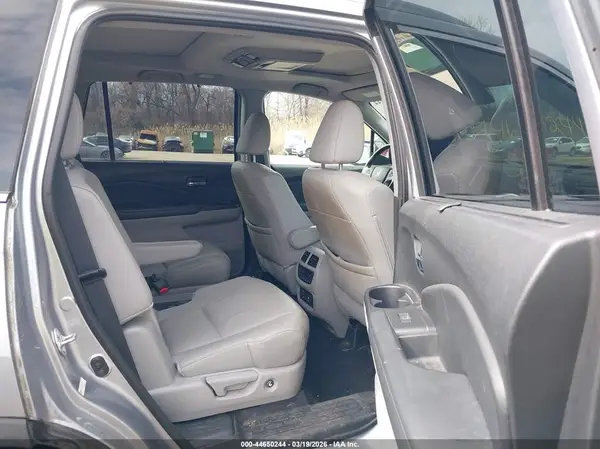 5FNYF6H01GB027356 2016 HONDA PILOT - Image 8