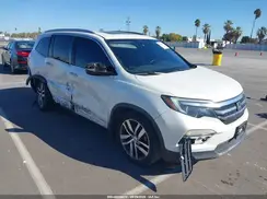 5FNYF6H01GB038325 2016 HONDA PILOT