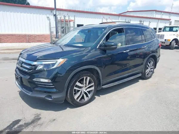 5FNYF6H01GB044741 2016 HONDA PILOT - Image 2
