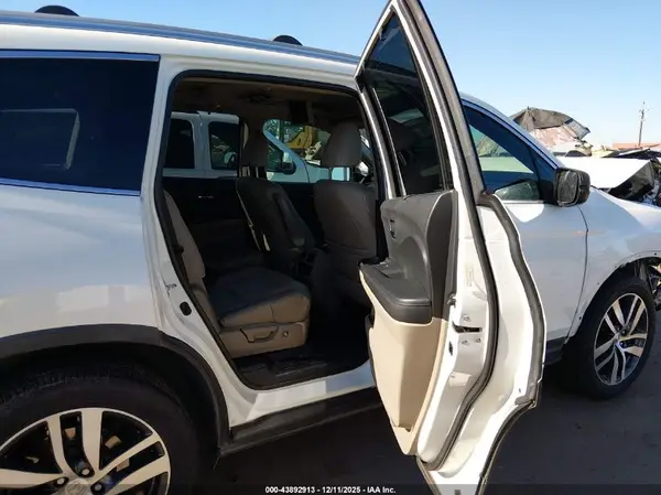 5FNYF6H01GB044898 2016 HONDA PILOT - Image 8