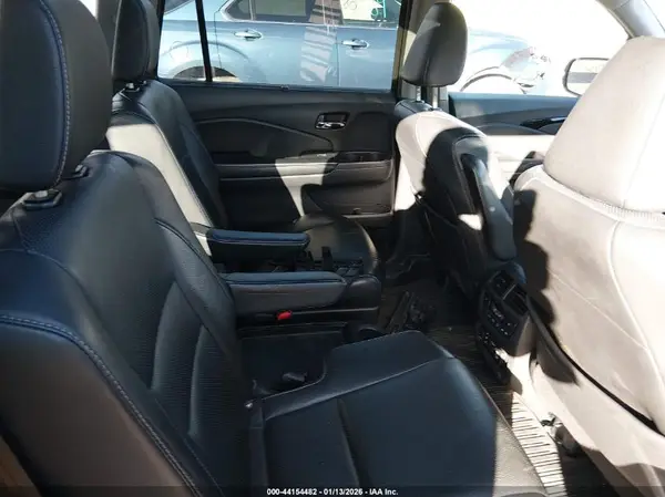5FNYF6H01GB046599 2016 HONDA PILOT - Image 8