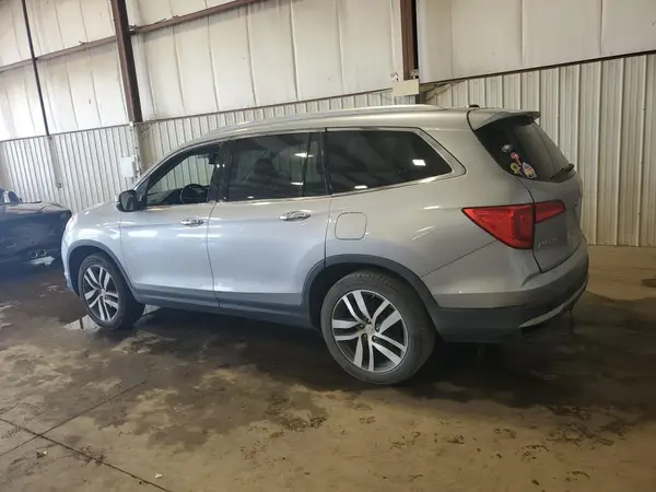 5FNYF6H01GB101519 2016 HONDA PILOT - Image 2