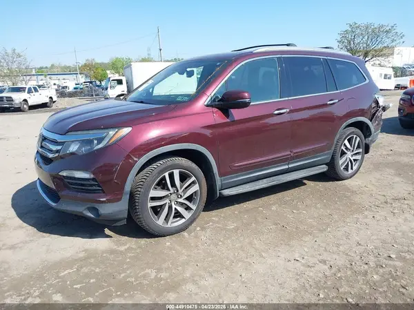 5FNYF6H01HB001941 2017 HONDA PILOT - Image 2