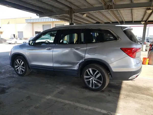 5FNYF6H01HB009313 2017 HONDA PILOT - Image 2