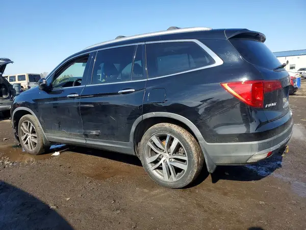 5FNYF6H01HB013460 2017 HONDA PILOT - Image 2