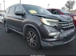 5FNYF6H01HB015774 2017 HONDA PILOT