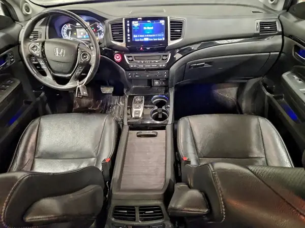 5FNYF6H01HB019369 2017 HONDA PILOT - Image 8