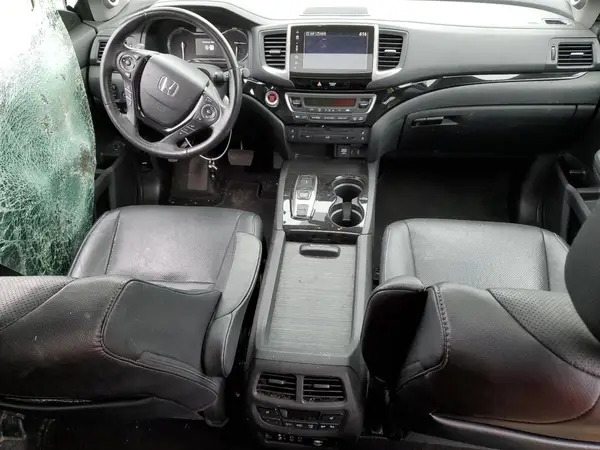 5FNYF6H01HB032574 2017 HONDA PILOT - Image 8