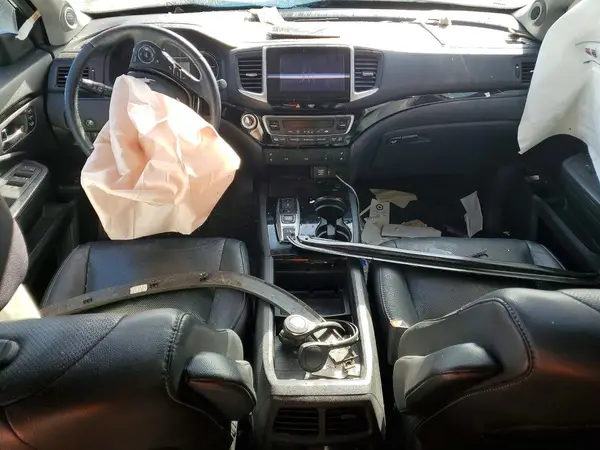 5FNYF6H01HB047284 2017 HONDA PILOT - Image 8