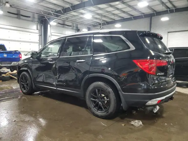 5FNYF6H01HB047592 2017 HONDA PILOT - Image 2