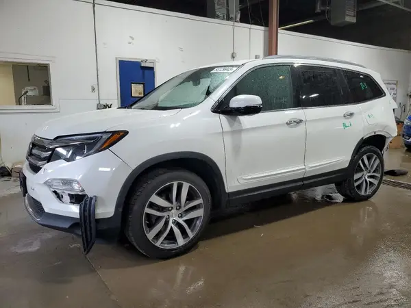 5FNYF6H01HB051299 2017 HONDA PILOT - Image 1