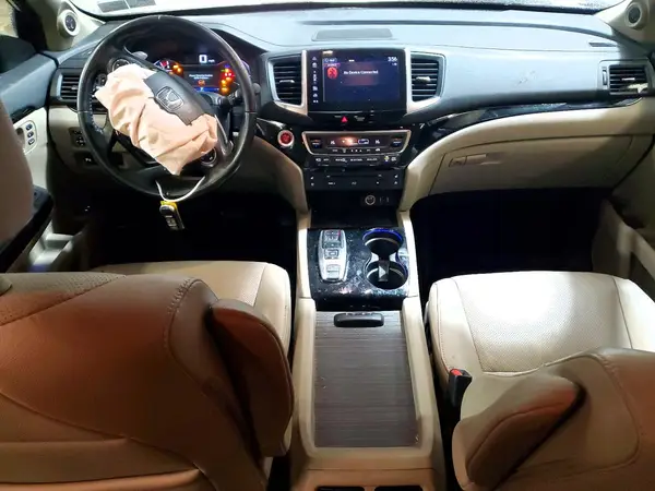 5FNYF6H01HB058513 2017 HONDA PILOT - Image 8