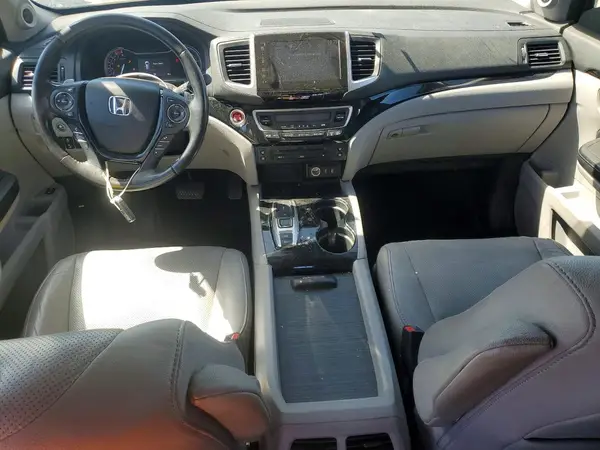5FNYF6H01HB079863 2017 HONDA PILOT - Image 8