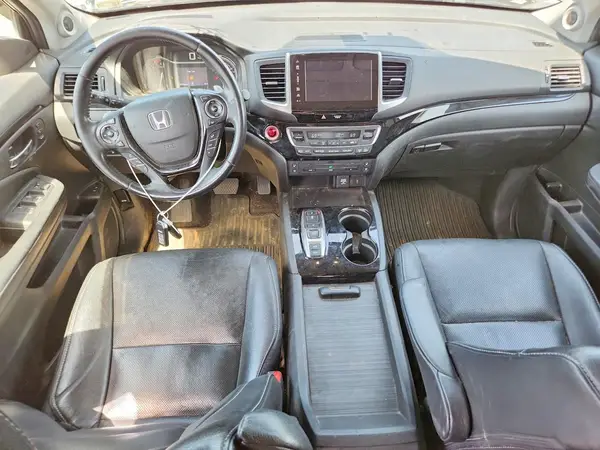 5FNYF6H01HB105362 2017 HONDA PILOT - Image 8