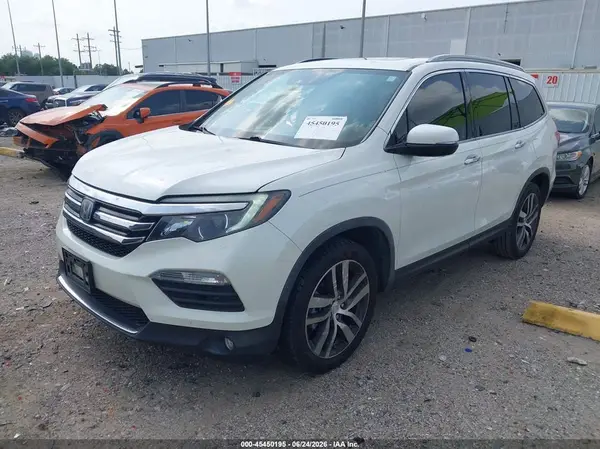 5FNYF6H01JB035769 2018 HONDA PILOT - Image 2