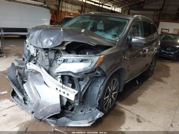 5FNYF6H01KB002725 2019 HONDA PILOT - Image 2