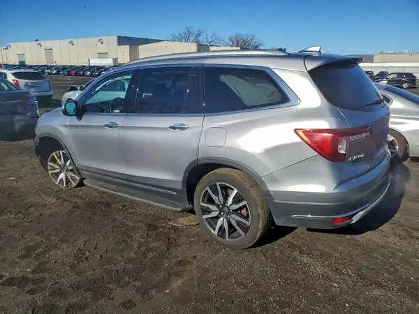 5FNYF6H01KB077067 2019 HONDA PILOT - Image 2