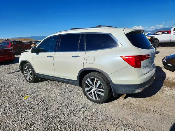 5FNYF6H02GB046031 2016 HONDA PILOT - Image 2