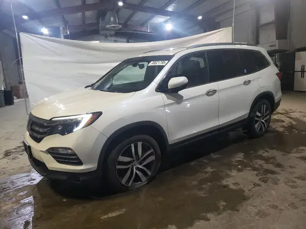 5FNYF6H02GB104395 2016 HONDA PILOT - Image 1