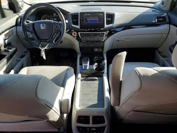 5FNYF6H02HB003195 2017 HONDA PILOT - Image 8
