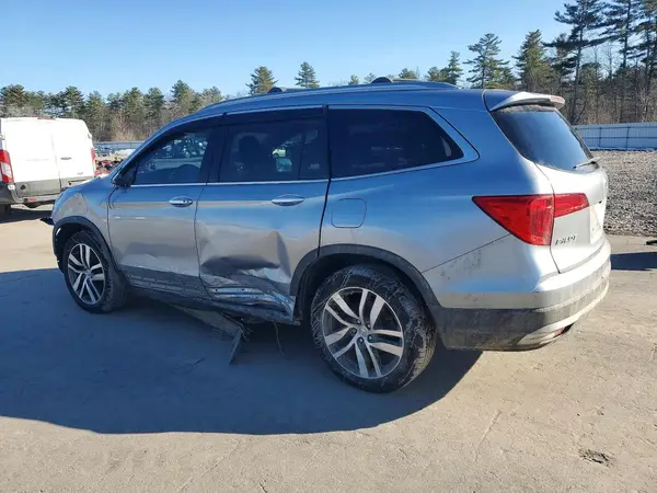 5FNYF6H02HB011569 2017 HONDA PILOT - Image 2