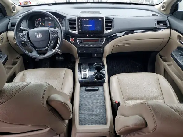 5FNYF6H02HB020787 2017 HONDA PILOT - Image 8