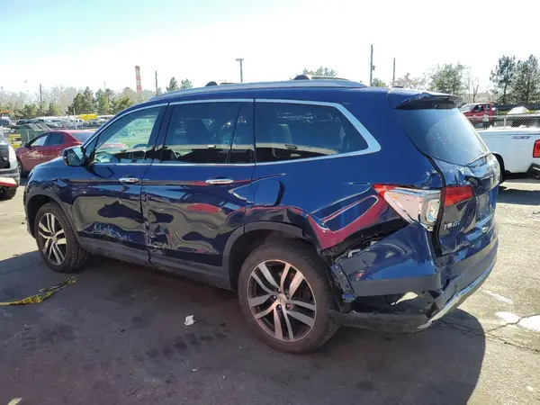 5FNYF6H02HB041042 2017 HONDA PILOT - Image 2