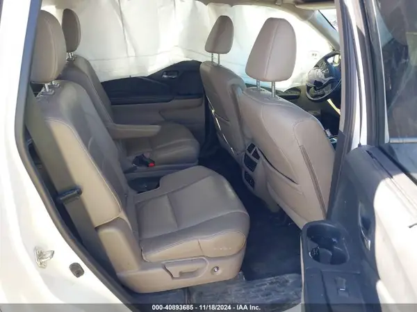 5FNYF6H02HB042160 2017 HONDA PILOT - Image 8