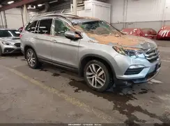 5FNYF6H02HB044183 2017 HONDA PILOT
