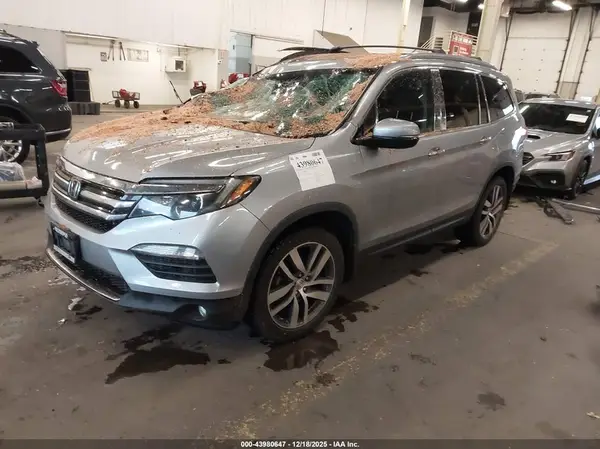 5FNYF6H02HB044183 2017 HONDA PILOT - Image 2