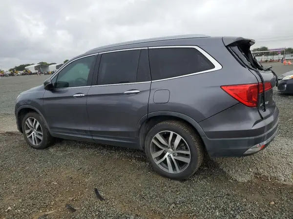 5FNYF6H02HB046354 2017 HONDA PILOT - Image 2